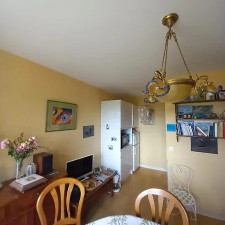 Avec Vue Sur La A - 30 M² Daire